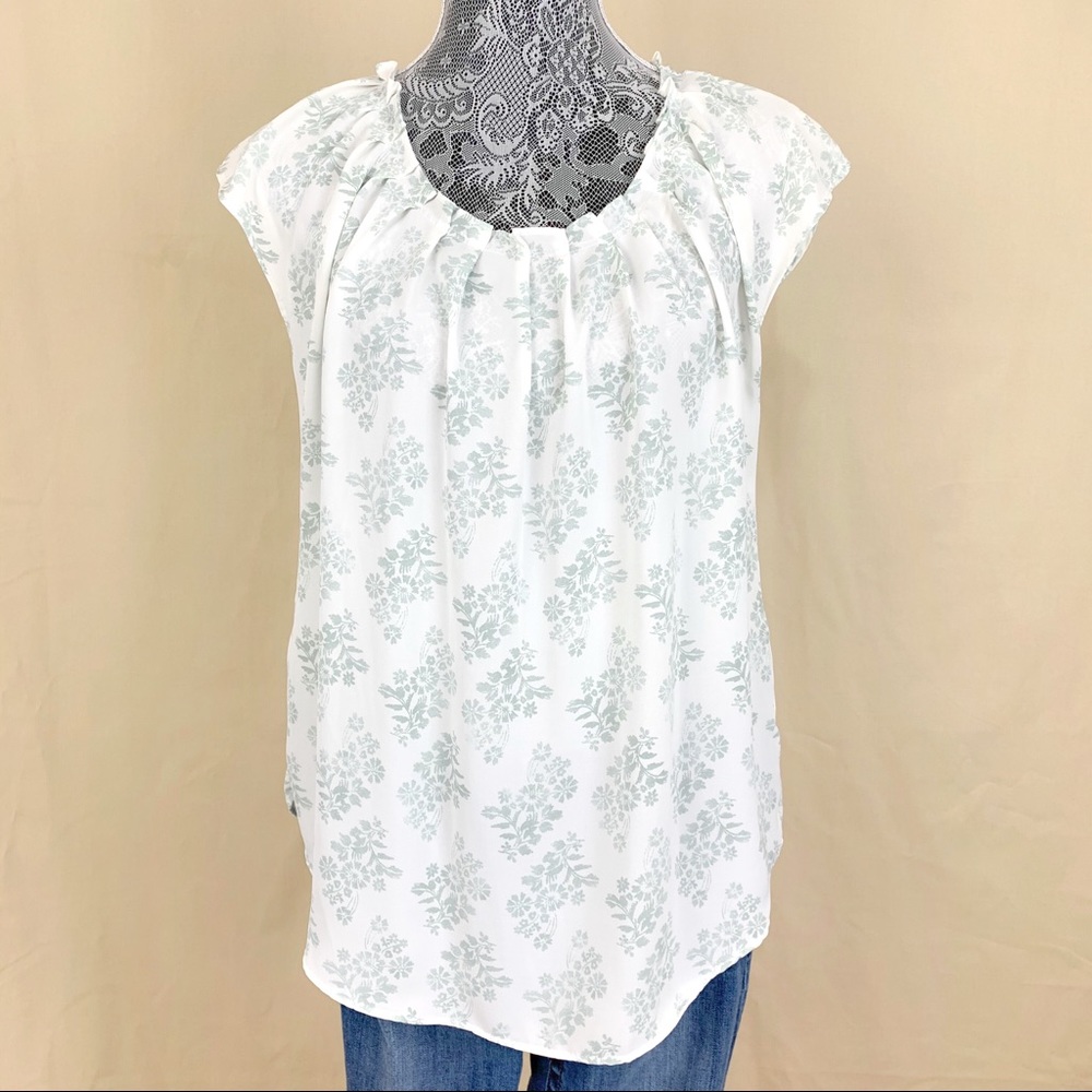 LC Lauren Conrad Pleated Top